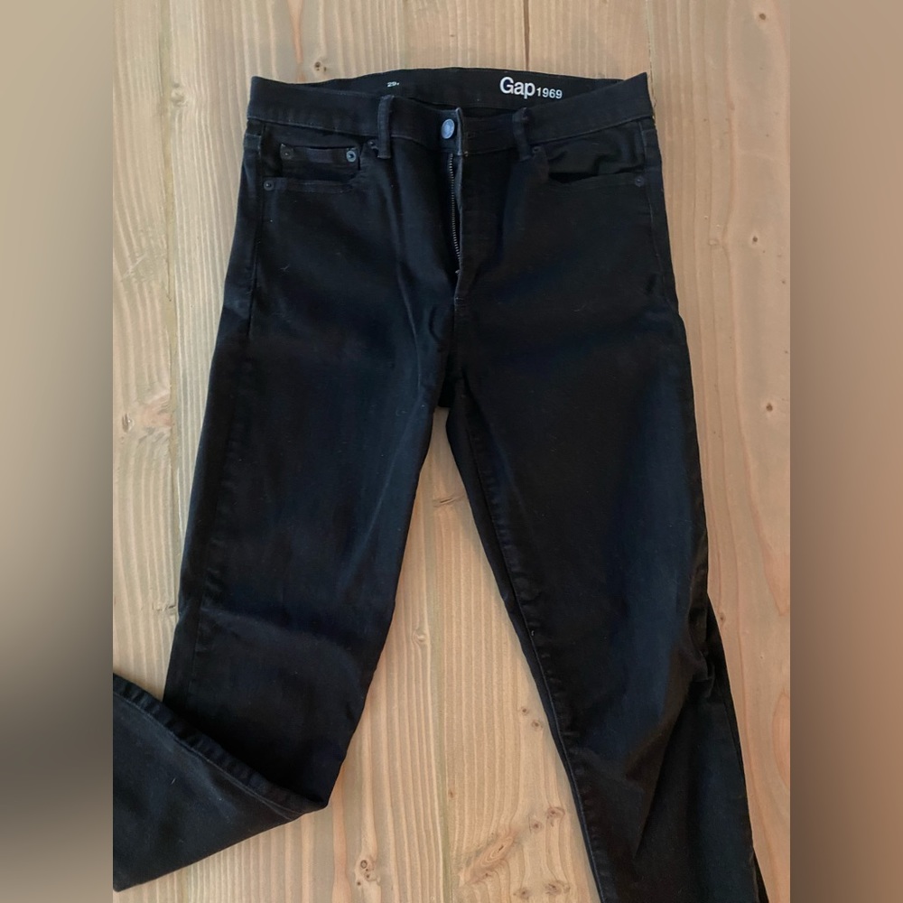 Gap True Skinny Size 29 Black Skinny Jeans